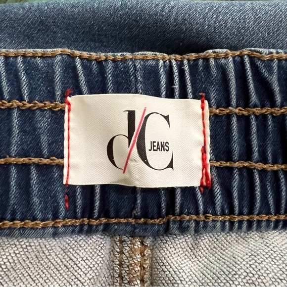 Pennington’s Medium Wash Knit-Like Denim Jogger, 1948 Fit - d/C JEANS Size 3x - Picture 10 of 15